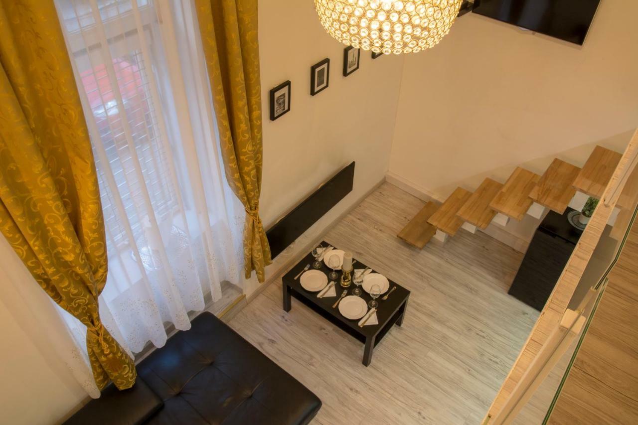 Walkway Apartment Deluxe Budapeste Exterior foto